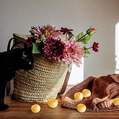 
                      
                        Classic Real Wax Round Tea Light
                      
                    